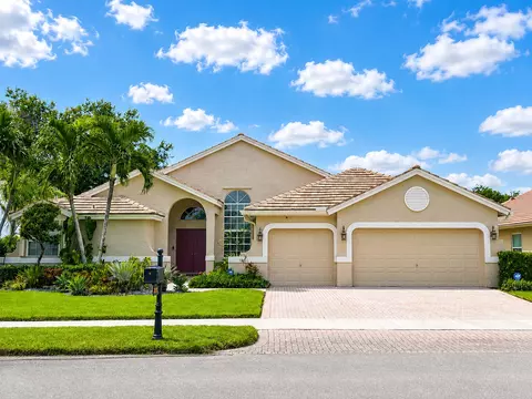 2783 E Abiaca Cir, Davie, FL 33328