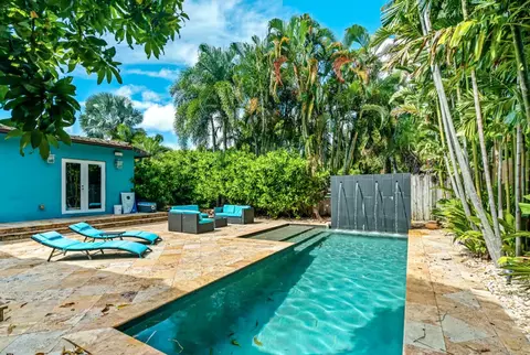 1405 NE 14th Ct, Fort Lauderdale, FL 33304