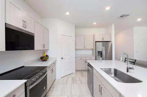Kitchen - 5788 SE Skyblue Cir, Stuart, FL 34997 photo 3 of 3