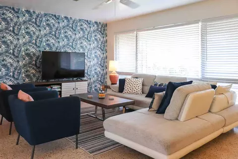 Living - 2355 NE 4th St, Pompano Beach, FL 33062 photo 1 of 5