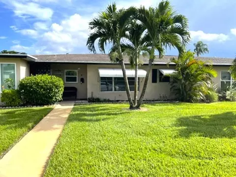 892 High Point Blvd N #B, Delray Beach, FL 33445