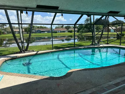 5099 Little Beth Dr S, Boynton Beach, FL 33472