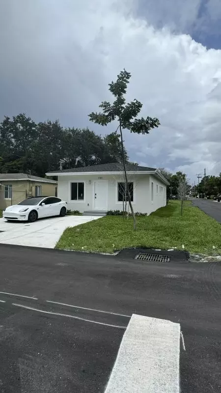 1701 NW 9th St, Fort Lauderdale, FL 33311