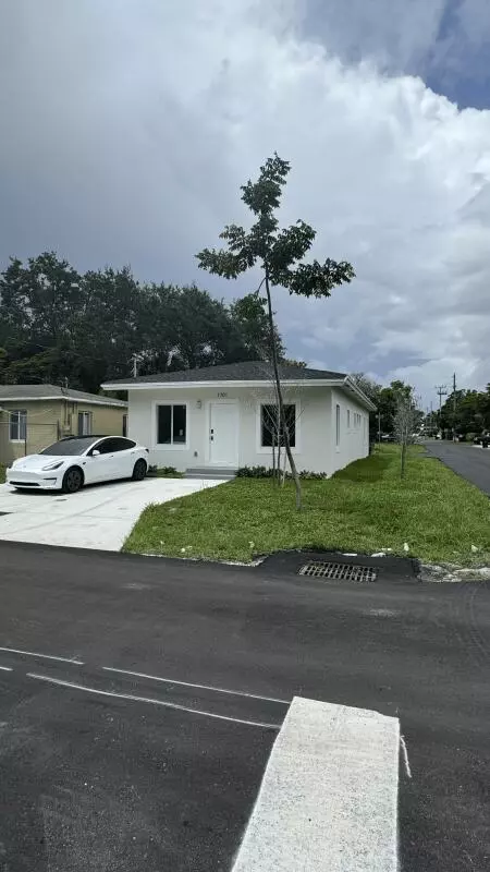 1701 NW 9th St, Fort Lauderdale, FL 33311