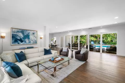 225 NW 11th St, Delray Beach, FL 33444