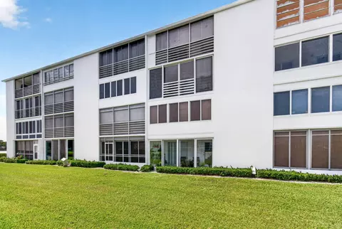 Exterior - 4044 Wolverton C, Boca Raton, FL 33434 photo 8 of 18