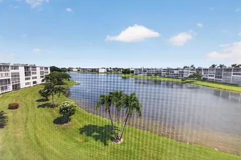 View/Area - 4044 Wolverton C, Boca Raton, FL 33434 photo 1 of 20