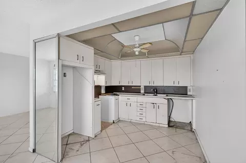 Kitchen - 4044 Wolverton C, Boca Raton, FL 33434 photo 1 of 3