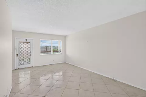 Living - 4044 Wolverton C, Boca Raton, FL 33434 photo 4 of 6