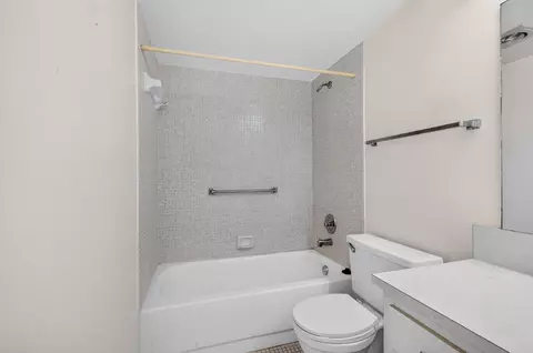Bath - 4044 Wolverton C, Boca Raton, FL 33434 photo 6 of 7