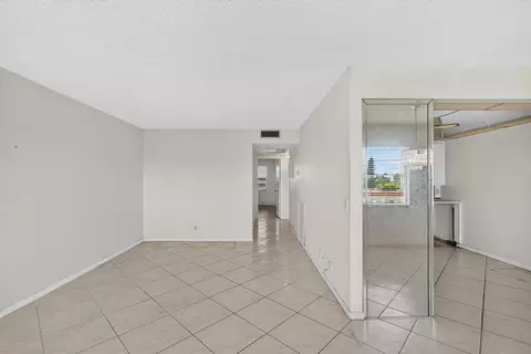 Living - 4044 Wolverton C, Boca Raton, FL 33434 photo 5 of 6