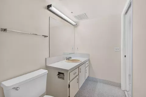 Bath - 4044 Wolverton C, Boca Raton, FL 33434 photo 7 of 7