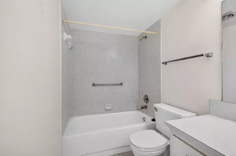 Bath - 4044 Wolverton C, Boca Raton, FL 33434 photo 6 of 7