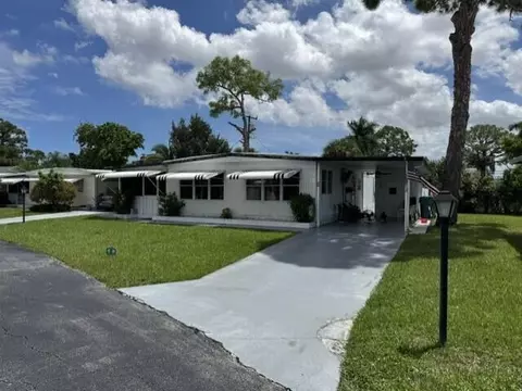 4042 Royal Manor Blvd, Boynton Beach, FL 33436