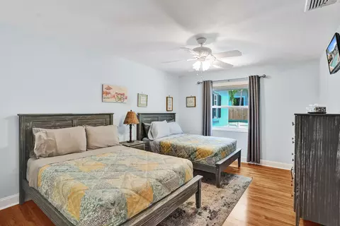 Bedroom - 3207 Leigh Rd, Pompano Beach, FL 33062 photo 3 of 9
