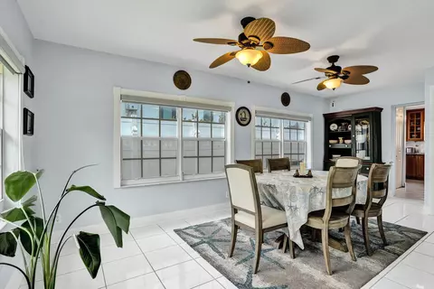 Dining - 3207 Leigh Rd, Pompano Beach, FL 33062 photo 3 of 4
