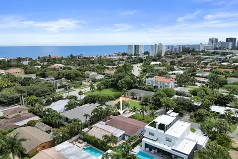View/Area - 3207 Leigh Rd, Pompano Beach, FL 33062 photo 6 of 12