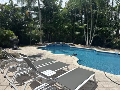 317 NW 26th Ct, Wilton Manors, FL 33311