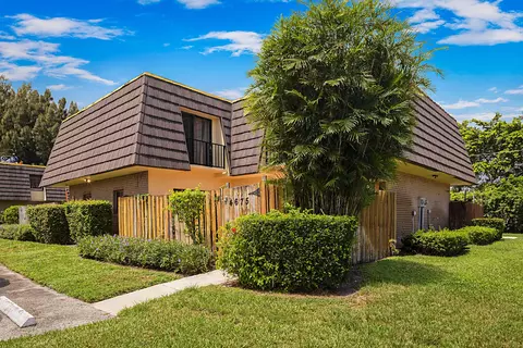 4675 Cherry Rd, West Palm Beach, FL 33417