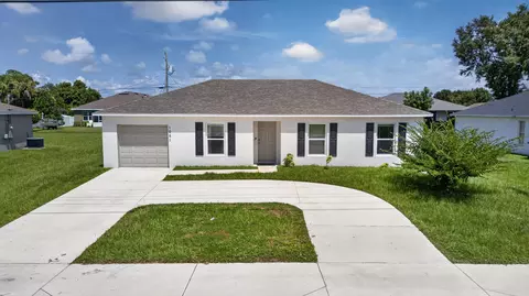 1051 SW Becker Rd, Port Saint Lucie, FL 34953