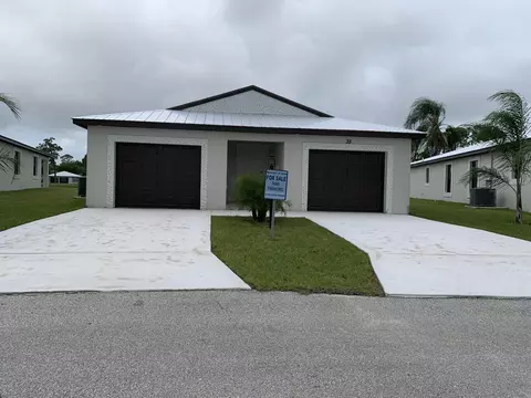 63 Mediterranean Blvd E, Port Saint Lucie, FL 34952