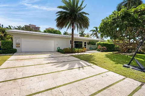 2012 NE 31st Ave, Fort Lauderdale, FL 33305