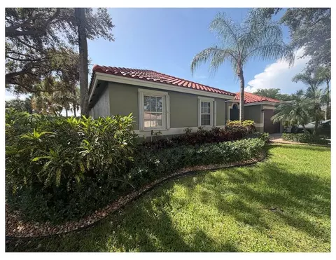 6305 NW 43rd Ter, Coconut Creek, FL 33073