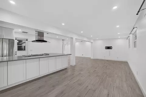 Living - 502 Circle E, Jupiter, FL 33458 photo 4 of 6