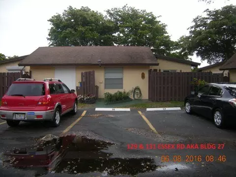 145 Essex Rd #1-30, Hollywood, FL 33024