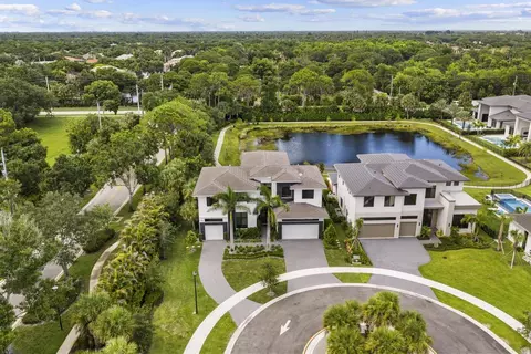 View/Area - 18401 Symphony Ct, Jupiter, FL 33458 photo 7 of 10