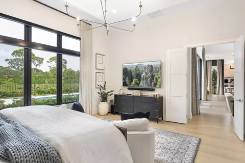 Bedroom - 18401 Symphony Ct, Jupiter, FL 33458 photo 4 of 10