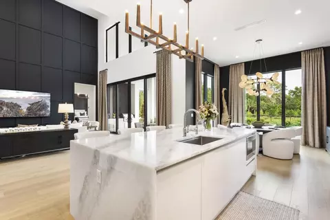 Kitchen - 18401 Symphony Ct, Jupiter, FL 33458 photo 1 of 5