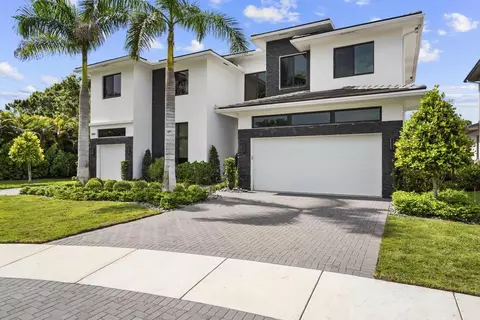 Exterior - 18401 Symphony Ct, Jupiter, FL 33458 photo 16 of 21
