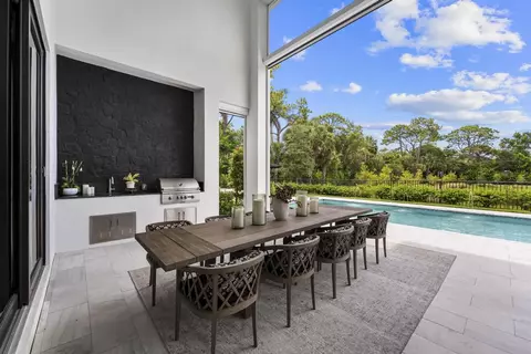 Dining - 18401 Symphony Ct, Jupiter, FL 33458 photo 2 of 7