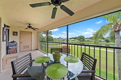 Exterior - 1302 Pinecrest Cir UNIT C, Jupiter, FL 33458 photo 3 of 4