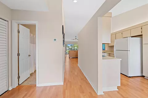 Entry Way - 1302 Pinecrest Cir UNIT C, Jupiter, FL 33458 photo 1 of 1