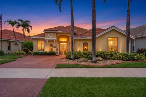 688 SW Lake Charles Cir, Port Saint Lucie, FL 34986