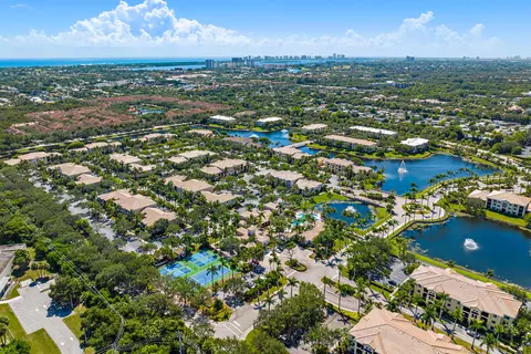 2811 Grande Pkwy #103, Palm Beach Gardens, FL 33410