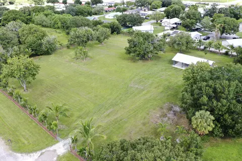 View/Area - 2055 SW 3rd St, Okeechobee, FL 34974 photo 4 of 8