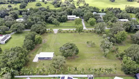 View/Area - 2055 SW 3rd St, Okeechobee, FL 34974 photo 6 of 8