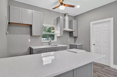 Kitchen - 2055 SW 3rd St, Okeechobee, FL 34974 photo 2 of 2