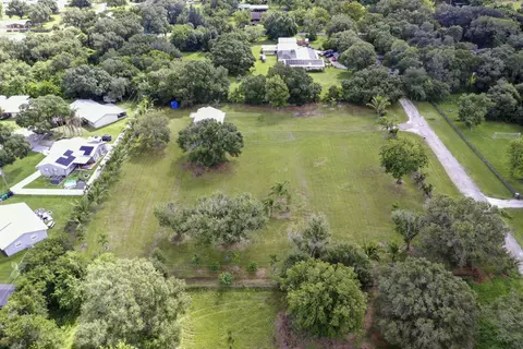 View/Area - 2055 SW 3rd St, Okeechobee, FL 34974 photo 7 of 8
