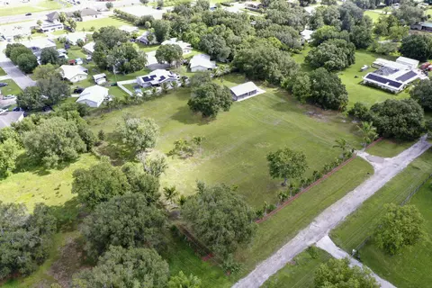 View/Area - 2055 SW 3rd St, Okeechobee, FL 34974 photo 8 of 8