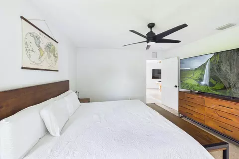 Bedroom - 6784 3rd St, Jupiter, FL 33458 photo 6 of 8