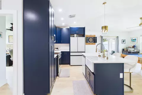 Kitchen - 6784 3rd St, Jupiter, FL 33458 photo 15 of 15