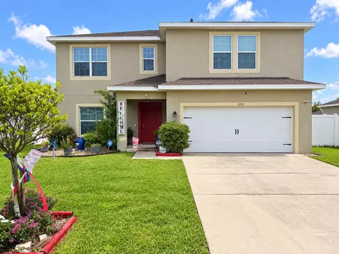 5255 Oakland Lake Cir, Fort Pierce, FL 34951