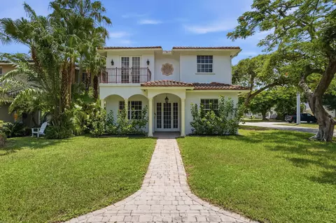 400 NE 8th Ave, Fort Lauderdale, FL 33301