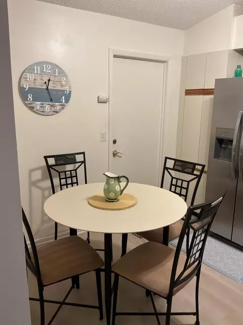 Dining - 7608 Red Ruby Dr, Delray Beach, FL 33446 photo 1 of 4