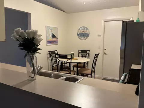 Dining - 7608 Red Ruby Dr, Delray Beach, FL 33446 photo 2 of 4