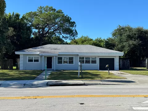 2417 Saint Lucie Blvd, Fort Pierce, FL 34946